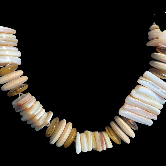 Free People Shell Disc Bead Necklace Natural Layered Boho Beach Resort Jewelry - Picture 4 of 9